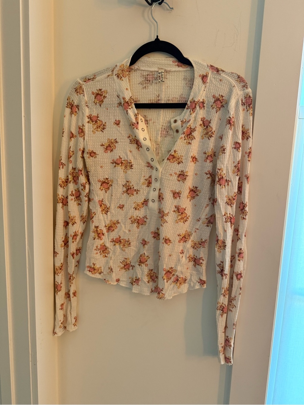 Floral Henley Long-Sleeve Top - white with Pink Floral